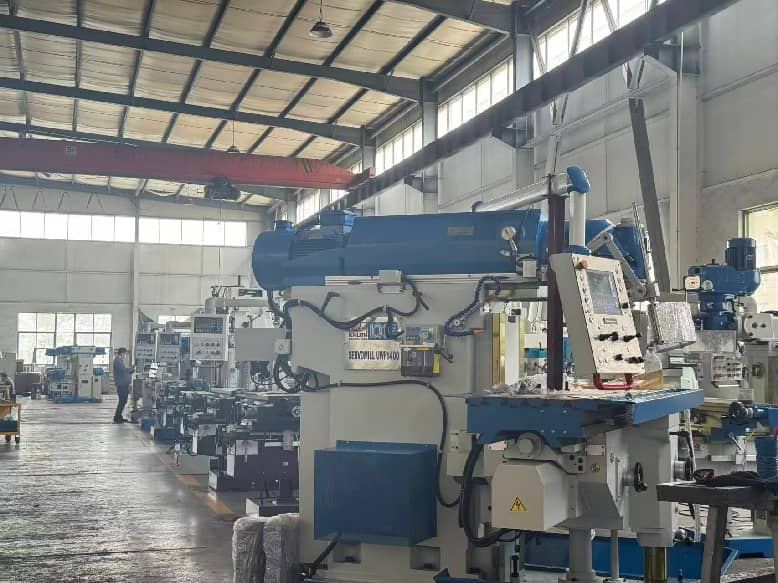 Multi Purpose Milling Machine Multi Purpose Milling Machine