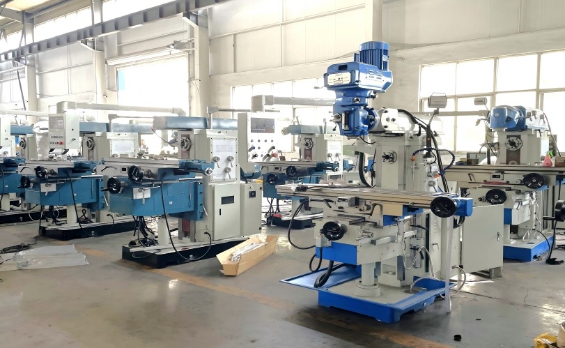 CNC ဒေါင်လိုက် ကြိတ်စက်- ခေတ်မီသတ္တု စက်ပစ္စည်းများအတွက် အဓိက တိကျသော စက်ပစ္စည်း
