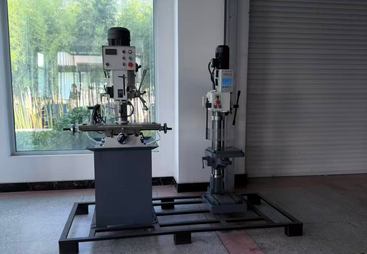 Industrial vertical drilling machines